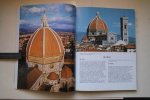  - de gehele stad en haar meesterwerken  FLORENCE  Het Gouden Boek van Florence  musea - galerijen - paleizen - monumenten