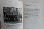 Keijzer, L.M.J. de; Koch, P.J.W. (samenstellers). - 75 Jaar Muziekvereniging "Kunst na Arbeid", 1908 - 1983, Houten.