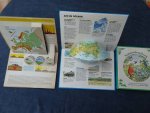 Selberg, Ingrid, Andrew Miller, et al. - Natuurdraaiboek/ Mijn atlas in reliëf/ De wereld en de werelddelen in levende beelden. 3 delen Selberg, Ingrid, Andrew Miller, et al. - Natuurdraaiboek/ Mijn atlas in reliëf/ De wereld en de werelddelen in levende beelden. 3 delen