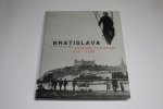 kolektív autorov - Bratislava by the backdoor 1918 - 2005 / zadným vchodom 1918-2005