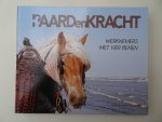 Christiaanse, Nicolle & Jan Stads. - Paard en Kracht. Werknemers met vier benen.