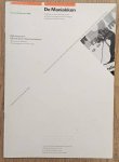 MAAN, D.F. (SAMENSTELLING)., LECTURIS. & CROUWEL, WIM  [RED.]. - De Maniakken. Ontstaan en ontwikkeling van de grafische vormgeving aan de Haagse akademie in de jaren dertig. Tentoonstelling ter gelegenheid van het 300-jarig jubileum van de Koninklijke Academie van Beeldende Kunsten te 's-Gravenhage.
