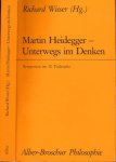 Wisser, Richard (Hg.). - Martin Heidegger - Unterwegs im Denken. Symposion im 10. Todesjahr.