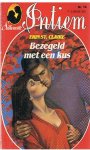 St. Claire, Erin - Bezegeld met een kus