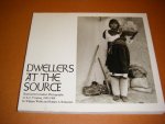 Webb, William; Robert A. Weinstein. - Dwellers at the Source. Southwestern Indian Photographs of A.C. Vroman, 1895-1904 by William Webb and Robert A. Weinstein.