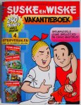 Vandersteen Willy - Suske en Wiske Vakantieboek 4 stripverhalen Speurpuzzels leuke spelletjes en coole knutsels 240 pagina`s De Poppenpakker De malle mergpijp De gekke gokker De rillende rots