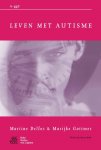 Martine F. Delfos, M. Gottmer - Van A tot ggZ - Leven met autisme