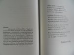 Achterberg, Gerrit. [ GESIGNEERD en van een uitleiding voorzien door de drukker Arno Piechorowski ]. - Dornröschen.- Doornroosje - 25 Sonette Niederländisch und Deutsch. [ Genummerd exemplaar 39 / 111 ].