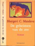 Mandava, Bhargavi C .. Vertaald uit het Engels door Maaike Post en Arjen Mulder - De geheimen van de zee