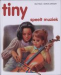 Haag - Tiny speelt muziek / Tiny