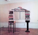 Barends, Henrik & Marie-Josée Creemers (redactie) & Ton Zwerver (foto op voorkant omslag) - Kunst over de vloer: foto-video-installaties, Entrepôtdok Amsterdam, 15 augustus/27 september 1987