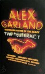 Alex Garland 43745 - The tesseract