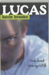 Kevin Brooks - Lucas