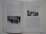 Huizinga, J., Harte, N.J. et al. - Ter Neuzen en de omgeving. Naar aanleiding van het aldaar op 21-23 juni 1932 te houden binnen-scheepvaartcongres.
