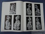 Deroubaix, Christiane. - Les porcelaines de Tournai de Musée de Mariemont. Deroubaix, Christiane. - Les porcelaines de Tournai de Musée de Mariemont.
