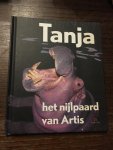 Denekamp, Nienke, Natura Artis Magistra - Tanja het nijlpaard van artis, Nienke Denekamp, boek