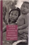 Riska Orpa Sari 245183 - Leven tussen de koppensnellers Opgroeien in de Dajakstam op Borneo