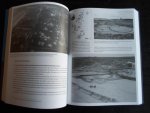 Kluiving, Sjoerd & Erika Guttmann-Bond [Eds.] - Landscape Archaeology between Art and Science, From a Multi-to an Interdisciplinary Approach