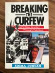 Duncan, Emma - Breaking the curfew - A political journey through Pakistan