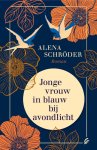 Alena Schröder - Jonge vrouw in blauw bij avondlicht