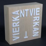 Knibbe, Hester. - Vierkant.