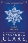 Cassandra Clare - Mortal instruments (02) city of ashes (nw edn)