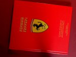 Zapelloni, Umberto - Formule Ferrari - De eerste officiele blik achter de schermen