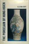 H. A. van Oort - The Porcelain of Hung-Hsien  A study of the socio-cultural background and some characteristics of the porcelain produced at Chingtechen during the Imperial reign of Yüan Shih-k'ai (1916)