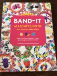Kat Roberts - Band-it 60 loomprojecten