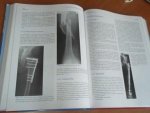 Verhaar, Prof Dr J.A.N; Linden, Prof Dr A.J. van der - Orthopedie
