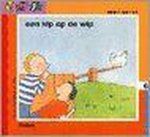 Paul van Loon, Paul van Loon - Maan Roos Vis Serie 6 006 Een Kip Op De Wip