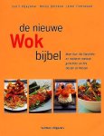 Vijayakar , Sunil . & Becky Johnson . & Jenni Fleetwood . & Vitataal - De Nieuwe Wokbijbel . ( Met meer dan 180 klassieke en moderne roerbakgerechten uit het Oosten en Westen . ) Geïllustreerd met ruim 700 foto's die u stap voor stap de bereiding tonen.   Ontdek de veelzijdigheid van de wok in deze -