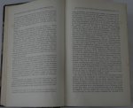 Haeringen, prof. dr. C.B. van/ Smit, prof. dr. W.A.P./Berg, prof. dr. B. van den. - De nieuwe taalgids jaargang 1931, 1937, 1939, 1941, 1944, 1948, 1952, 1953 (2 foto's)