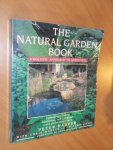 Harper, Peter - The natural garden book. A holistic approach to gardening