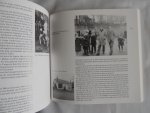 erik boshuijzen /// theo dirks /// van der most .///  ea. - Cultuur historisch jaarboek voor Flevoland 2003.  Flevolanders schrijven geschiedenis