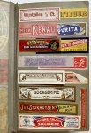  - Chromolithography labels early 20th century I Labels made by printer Jacobson, Haarlem,  4 volumes. On the cover 'Electrische drukkerij M.A. Jacobson Haarlem, etiketten-fabriek'.