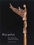 P. van Der Zee , K. van Den Meiracker - Bisj-palen - Een woud aan magische beelden De voorouderpalen van de Papoea's