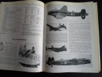 Philip Moyes - Bomber Squadrons of the RAF and their Aircraft