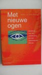 Endt-Meijling Martha - Met nieuwe ogen / werkboek voor de ontwikkeling van een transculturele attitude