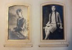Anoniem - Album met 39 portretfoto's uit Sint-Niklaas