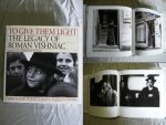 Wiesel, Marion (ed.) - To Give Them Light The Legacy of Roman Vishniac