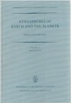 McCORMACK, B.M. [Ed.] - Atmospheres of earth and the planets. Proceedings of the Summer Advanced Study Institute, held at the University of Liège, Belgium, July 29 - August 9, 1974.