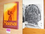 Fedders, Andrew (text), Cynthia Salvadori (photographs) - Maasai
