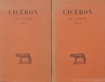 CICERO, MARCUS TULLIUS - De l'orateur. Volume 1 and 2. Text établi et traduit par Edmond Courbaud. CICERO, MARCUS TULLIUS - De l'orateur. Volume 1 and 2. Text établi et traduit par Edmond Courbaud.