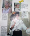Flair red. - Flairs zomer-zelfmaak-boek / Kleren en accessoires Makkelijk en snel klaar