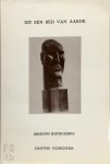 Armand Ruthgeerts - Uit een bed van aarde