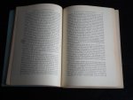 Berg, C.C. - Herkomst, vorm en functie der Middeljavaanse Rijksdelingstheorie, Verhandelingen KNAW, Nwe reeks, deel LIX, nr 1 Berg, C.C. - Herkomst, vorm en functie der Middeljavaanse Rijksdelingstheorie, Verhandelingen KNAW, Nwe reeks, deel LIX, nr 1