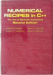 William H. Press ,  Saul A. Teukolsky 245499,  William T. Vetterling 245500,  Brian P. Flannery - Numerical Recipes in C++ The Art of Scientific Computing
