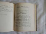 Brave, A.W. --  Rosier, W.D.H. Onder redactie van - Cursus genealogie van de Nederlandsche Genealogische Vereniging, 33 lessen.