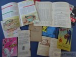 N/A. - Noiro / Cointreau/ Balex / Delfia / Prinses Juliana Hoeve / Liebig / Anco - Lot van 11 kook- en receptenboekjes en folders (voornamelijk jaren '50)
